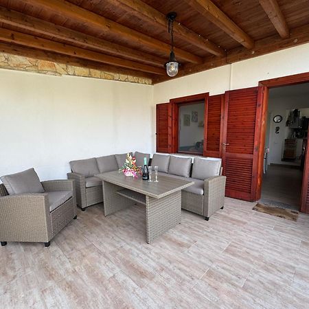 Villino Veronica Porto Columbu - Perd'E Sali Экстерьер фото