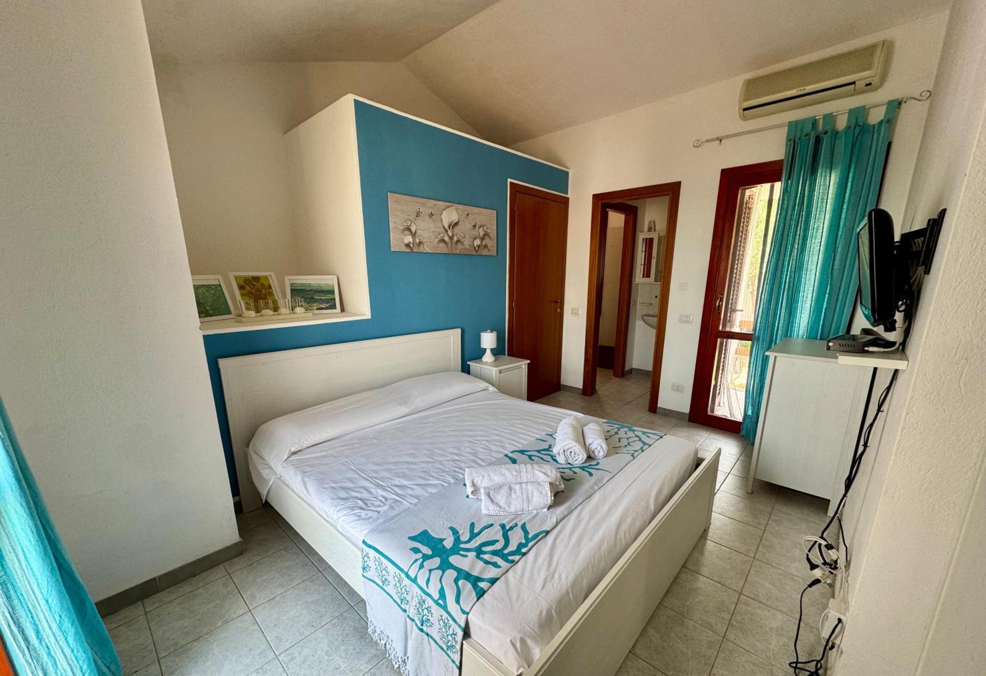 Villino Veronica Porto Columbu - Perd'E Sali Экстерьер фото