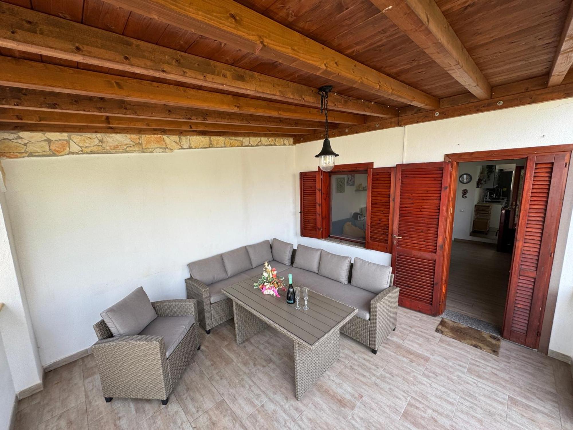 Villino Veronica Porto Columbu - Perd'E Sali Экстерьер фото